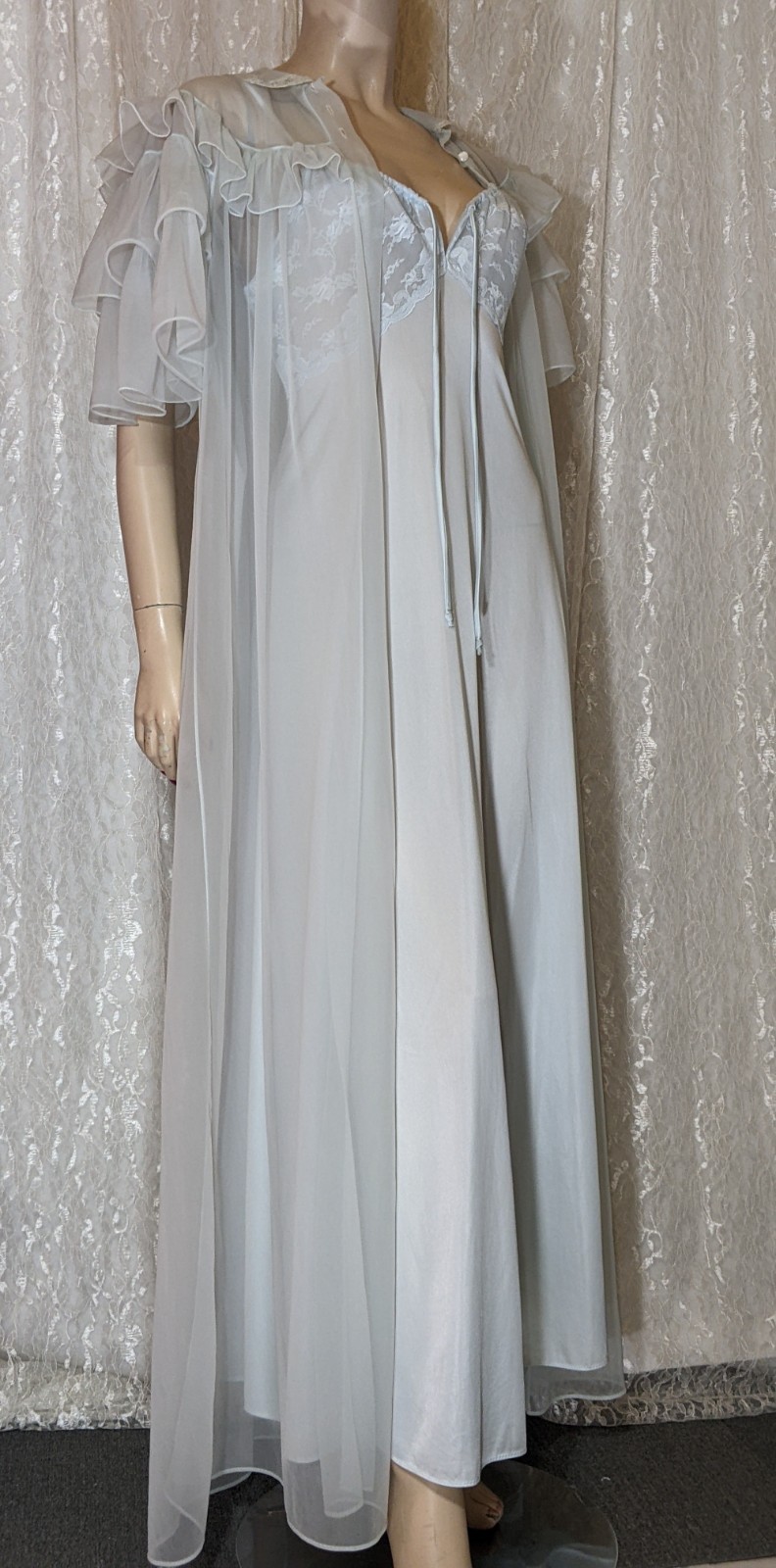 VTG Luxite by Holeproof Ruffle Sleeves Peignoir Robe Bonus Lingerie Nightgown M