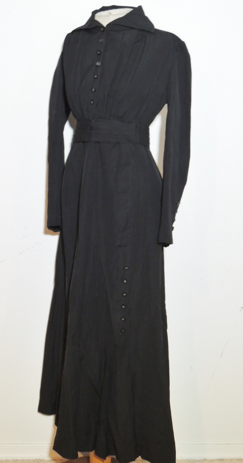 Edwardian / Titanic Era Black Fine Wool Dress Sm