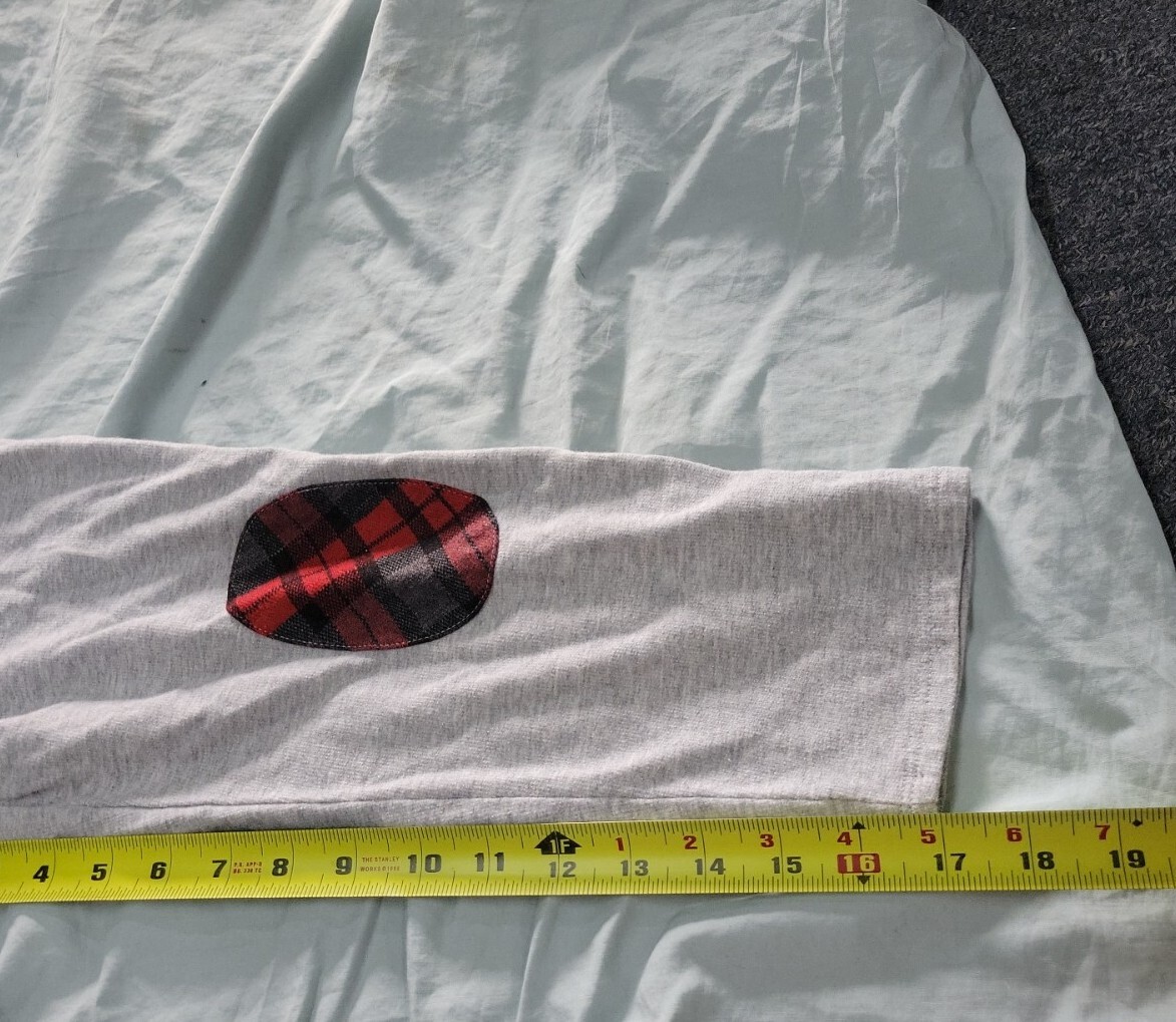 Vintage Red Plaid polyester Long Sleeve T-Shirt Erin London Size XL Padded Elbow