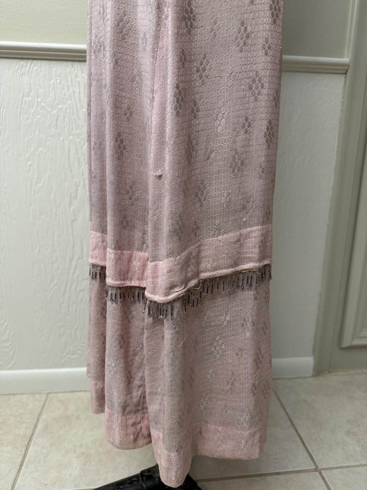 Vintage 1920s Pink Silk Jacquard Flapper Dress Soutache Bugle Bead Fringe Deco