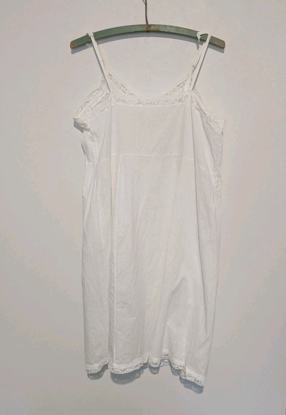 Vintage 40s 50s Pieced White Emb Cotton Blend Fabric Lace Full Slip Dress B36