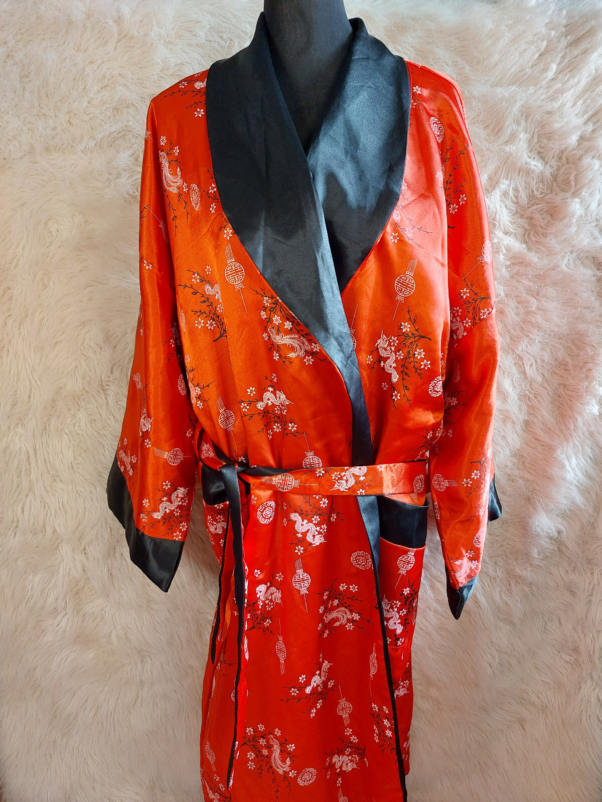 Oriental Black and Red Satin Reversible Dragon Embroidery Kimono Robe Siz XL