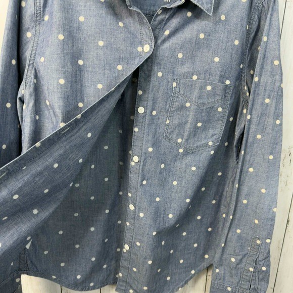 GAP 1969 Women&rsquo;s Chambray Button Down Shirt Polka Dot Denim Top Size M