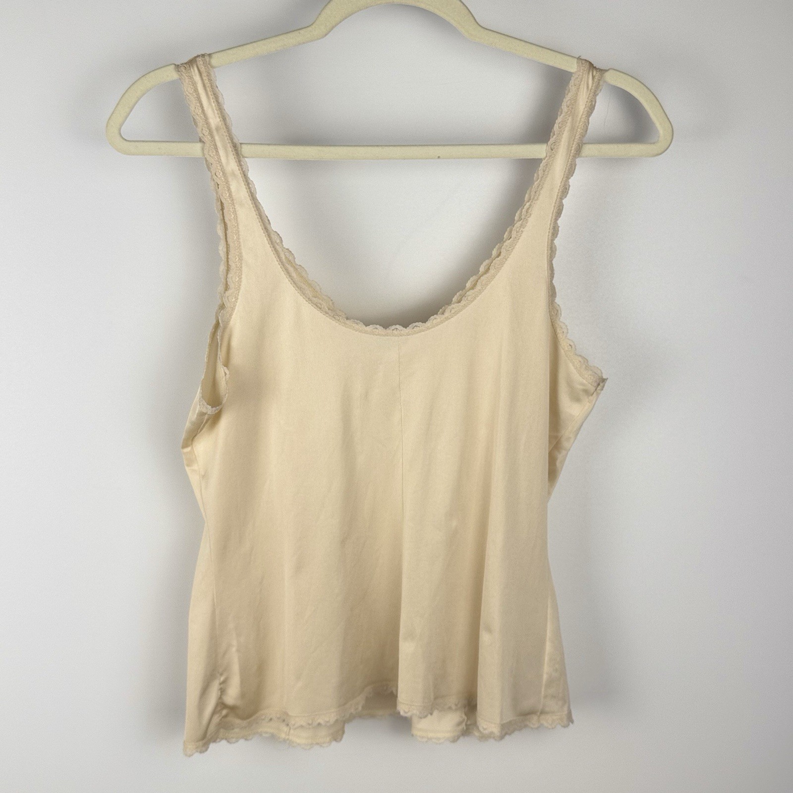 Vintage Camisole JCPenney Slip Tank Top Size 34 Beige Lace Trim Bow USA 70s 80s