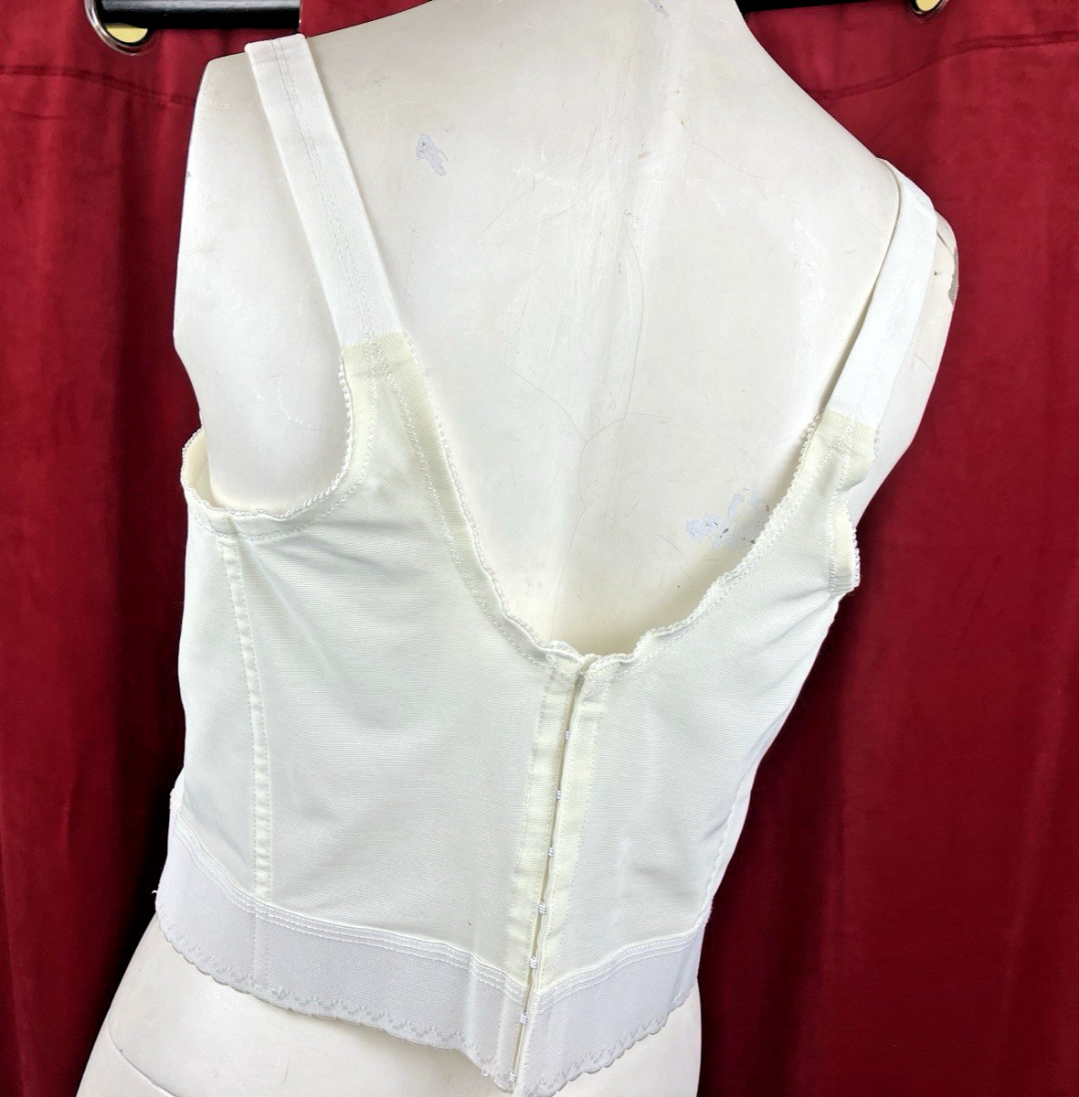 44 B C Vintage Goddess Long Line Bra Pinup Sissy Pointy Bullet