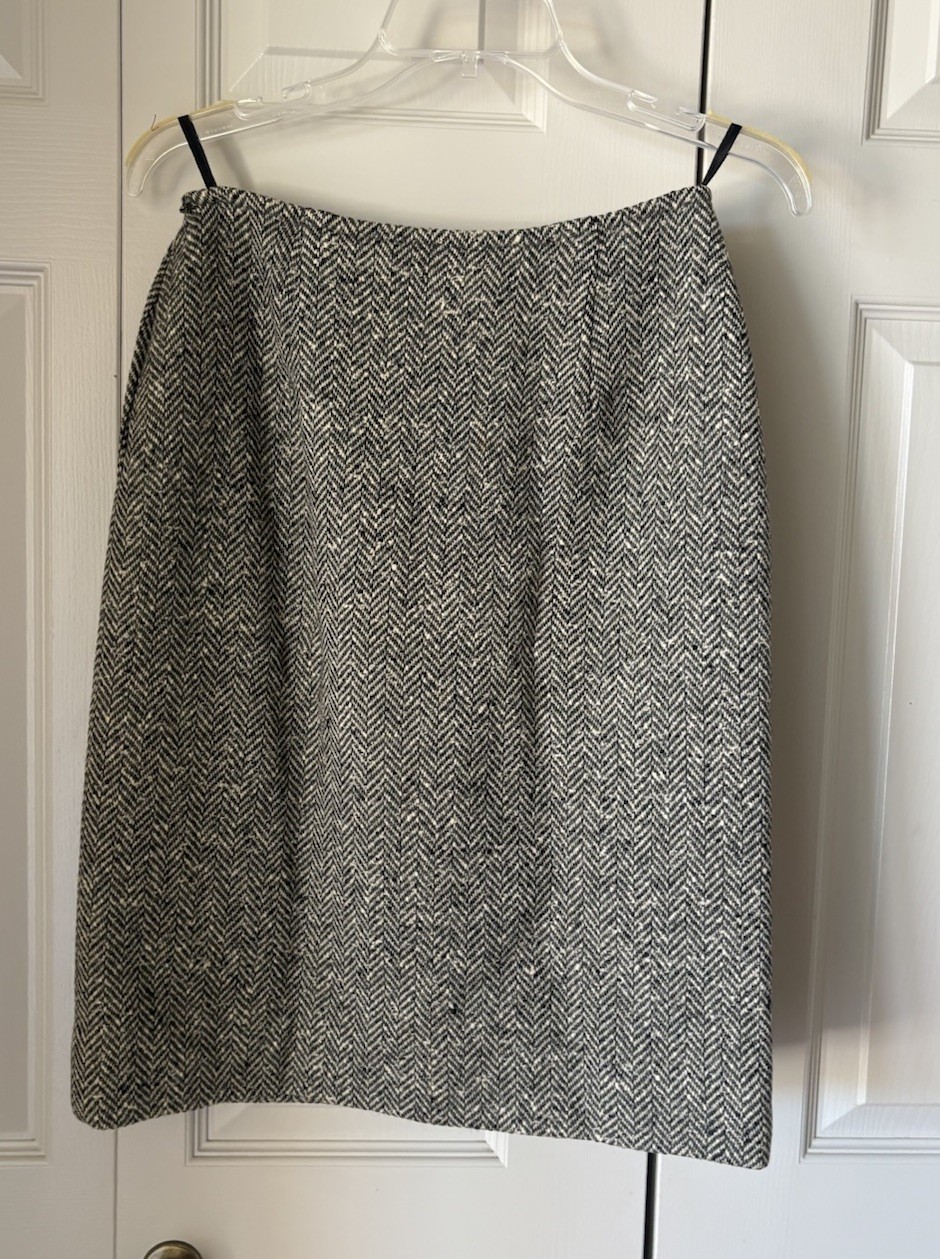 Pendleton | Vintage pure wool 2 pc skirt vest set Herringbone. Side 12. Classic