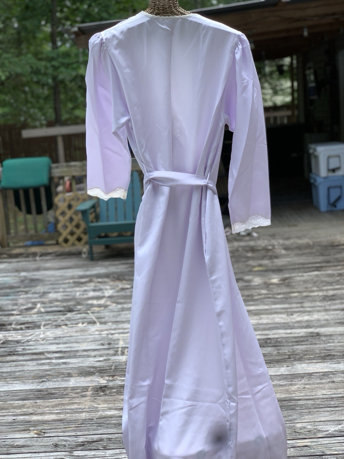 Vintage Sara Beth Lavender Robe Size Small