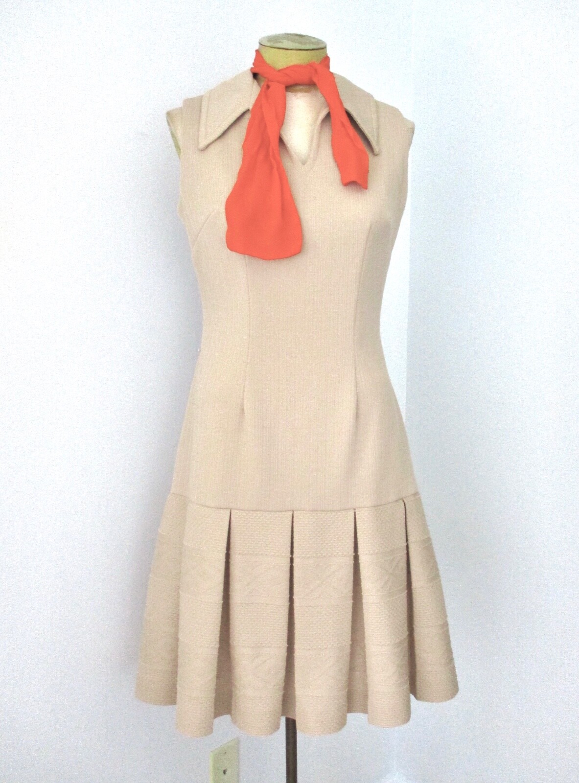 Vtg 60s 70s Mod Beige Poly Knit 2-Pc Drop Waist Dress Jacket Secretary Suit 12