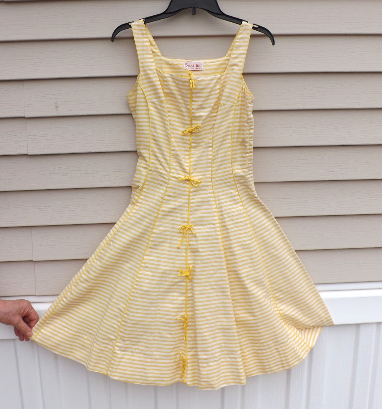 JOAN MILLER Juniors 1950&rsquo;s YELLOW STRIPED DRESS Pleated Flare