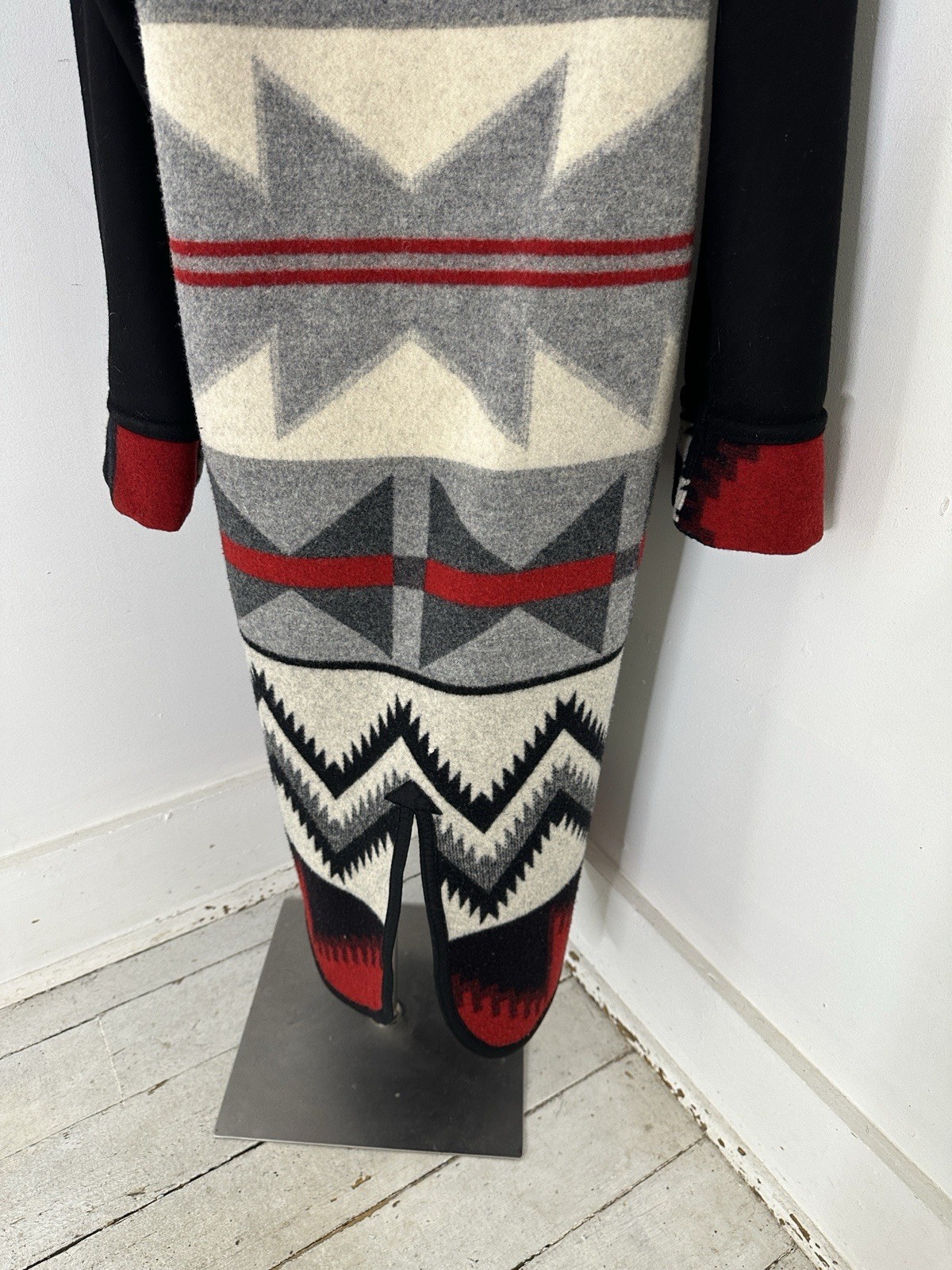 Vintage Reversible Pendleton? Native Pattern Conch Button Coat