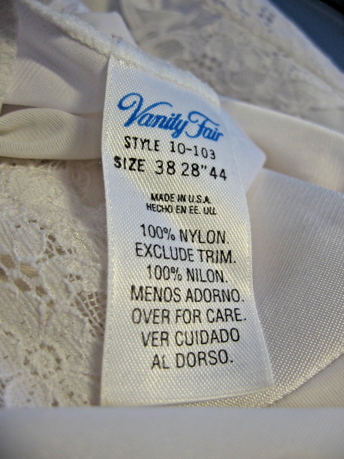 Vanity Fair White Nylon Full-Length Slip Style 10-103 Size 38 28&Prime;/44 Lace Trim