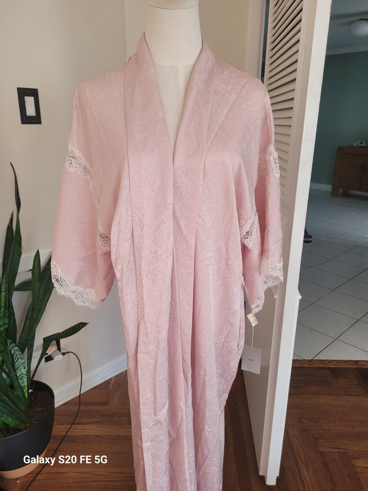 vtg 1980s NWT Christian Dior Pink Satin Feel Jacquard Robe with Lace Details