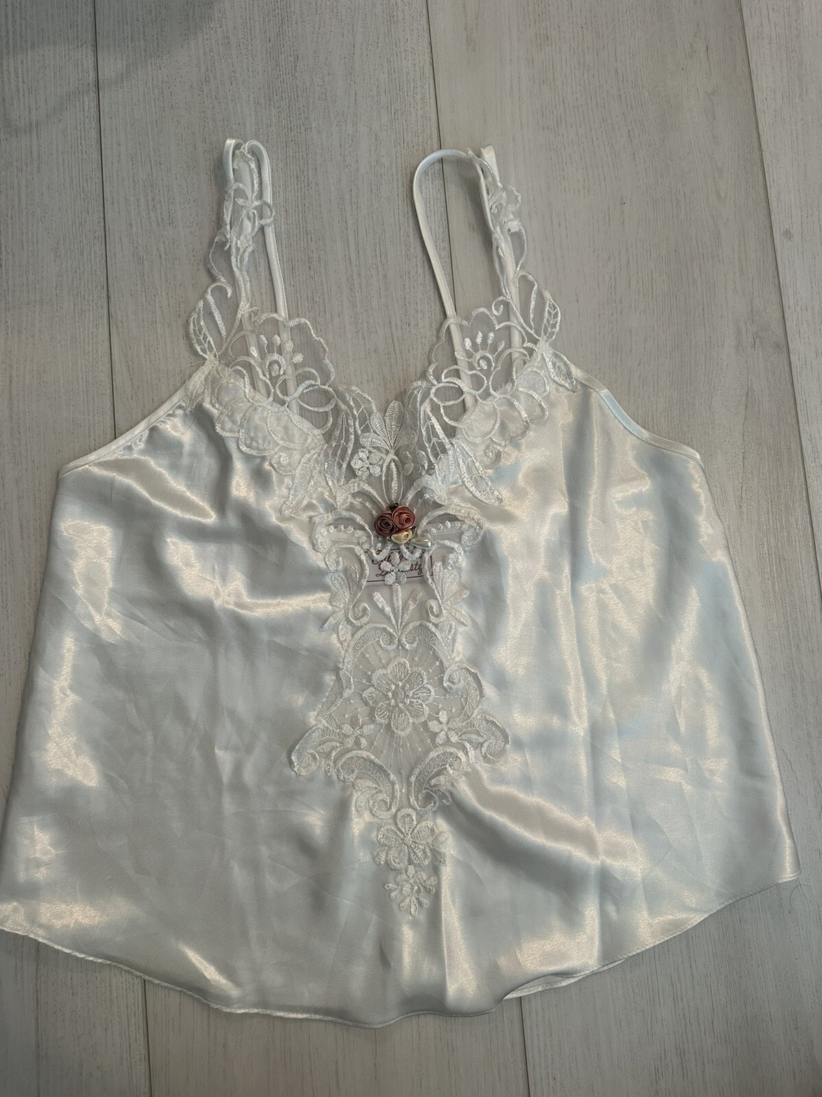 Vintage California Dynasty Satin Cami Sz M White Embroidered