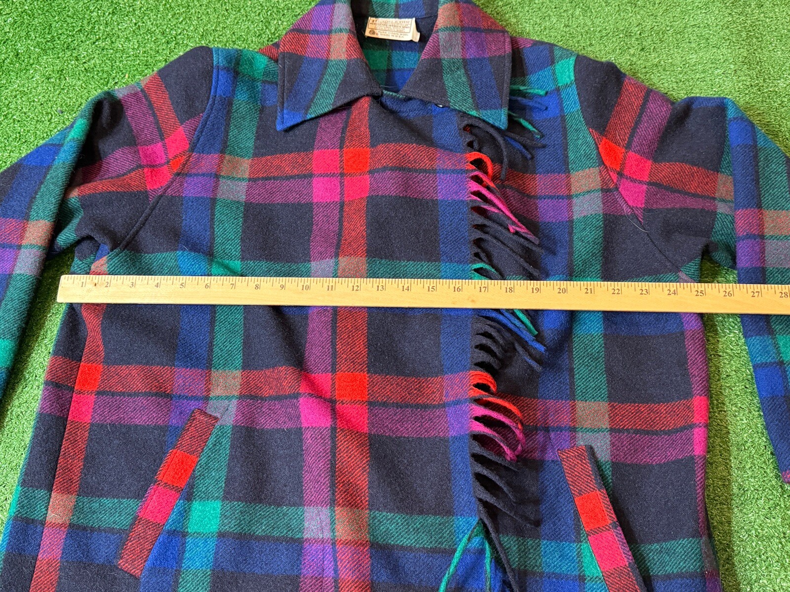 Vintage 1950s Era Pendleton 100% Wool Over Coat Fringe Shaw Colorful Size Large