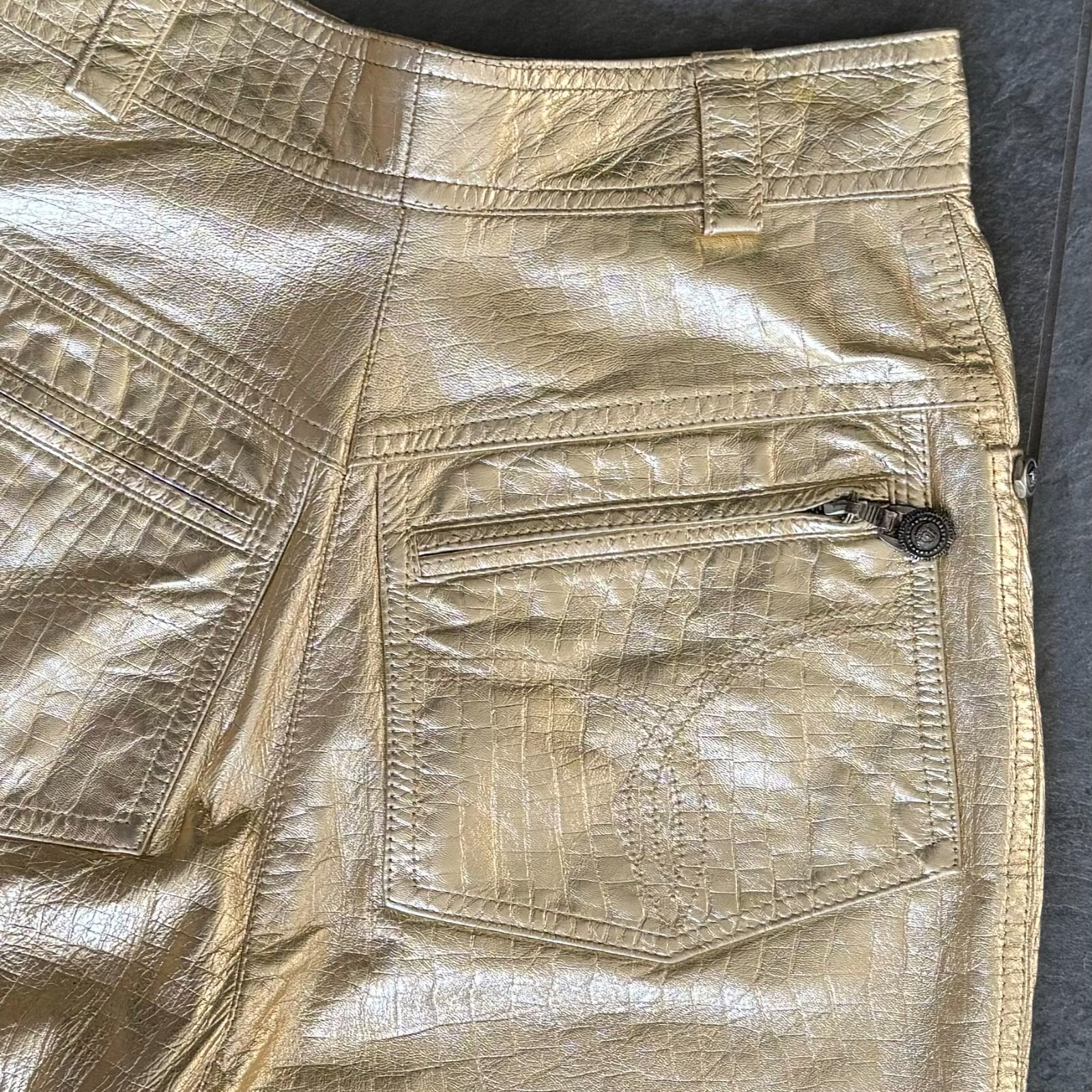 GIANNI VERSACE metallic gold leather pants size IT 40/42 from F/W 1994/95