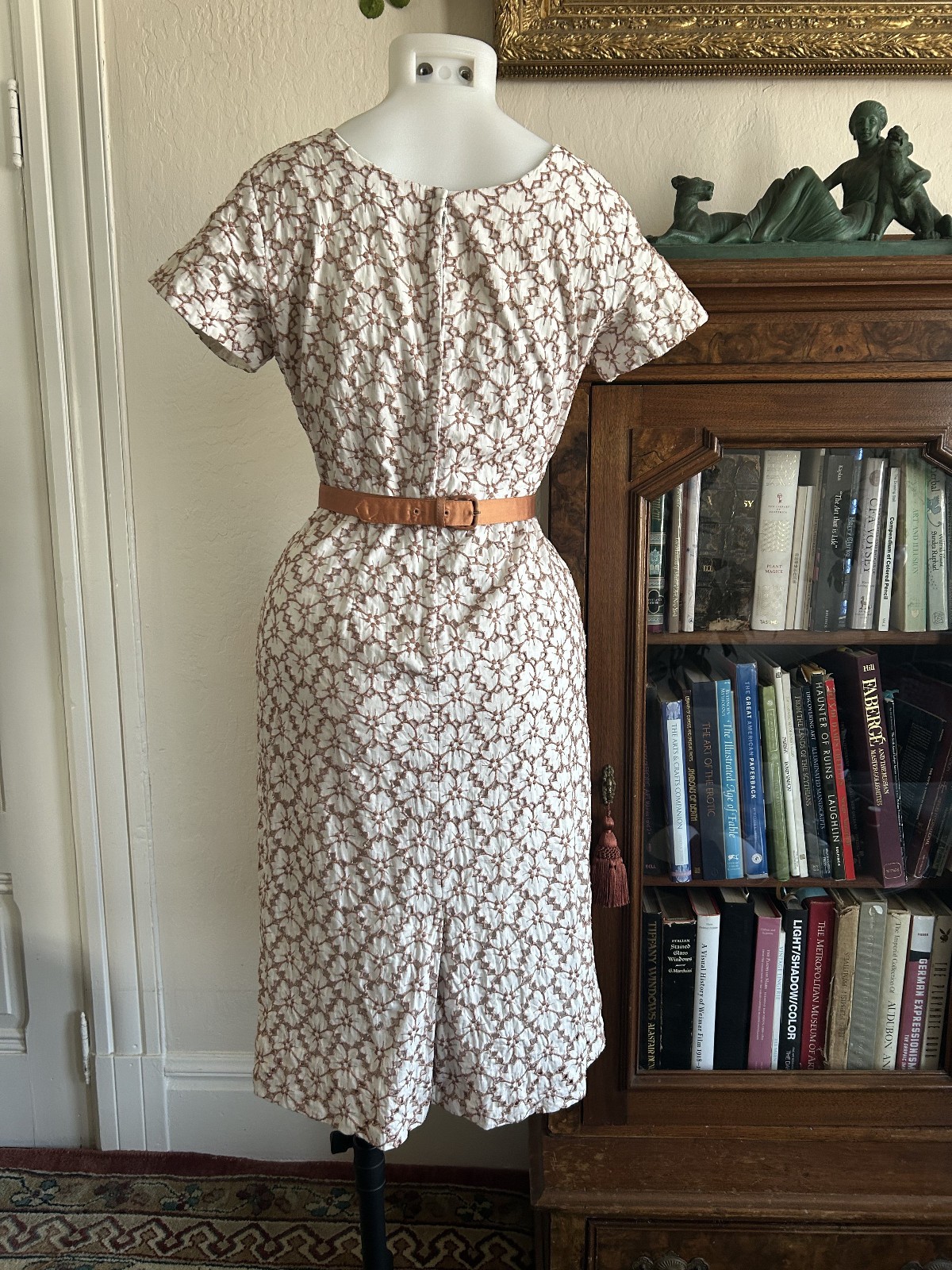 Vintage 1950s 60s White Wiggle Dress Copper Cotton Embroidery Belted Sheath M