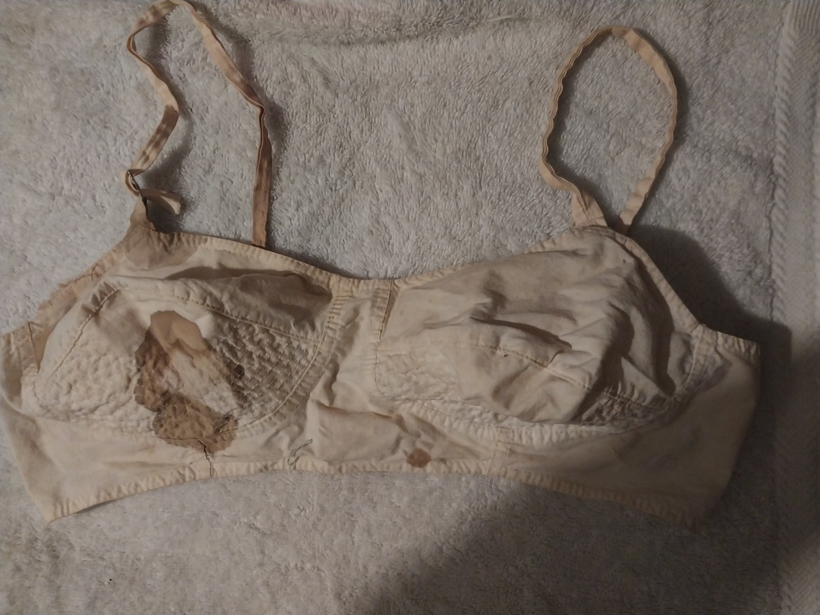 **SALTY!** Vietnam War Era 1950-1960s US Army Nurse&rsquo;s Conical Bra (Blood Stains)