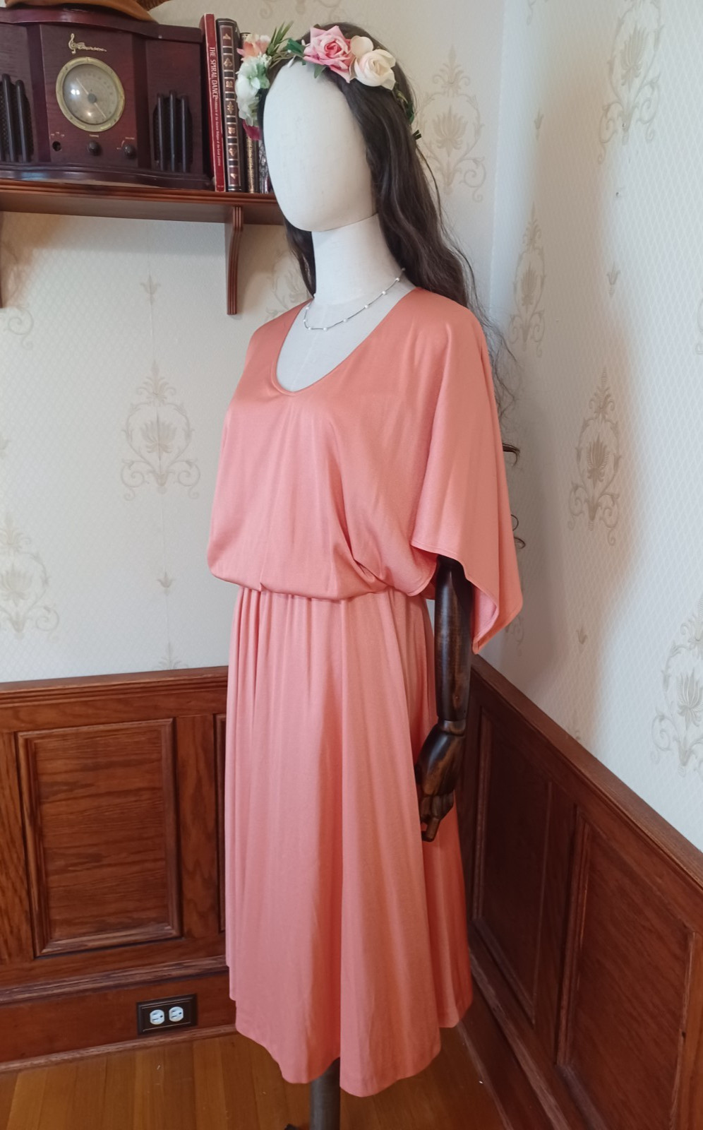Vintage 1970s Patty O&rsquo;Neill Peach Romantic Boho Flowy Disco Goddess Dress