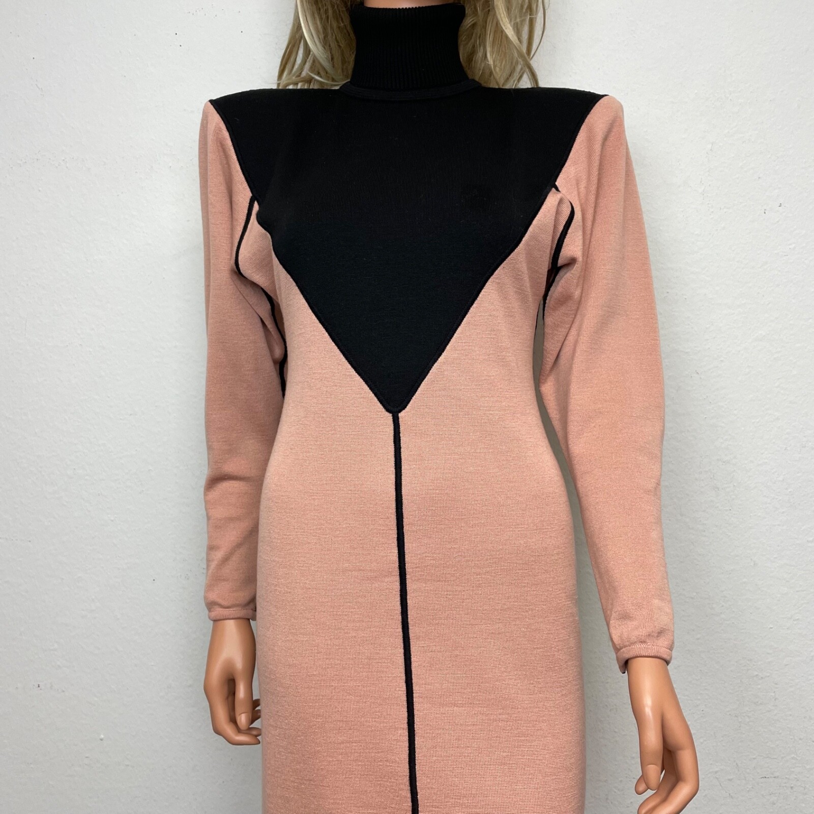 Rare Vintage 80&rsquo;s Emanuel Ungaro Pink Black Color Block Fitted Dress Size 4