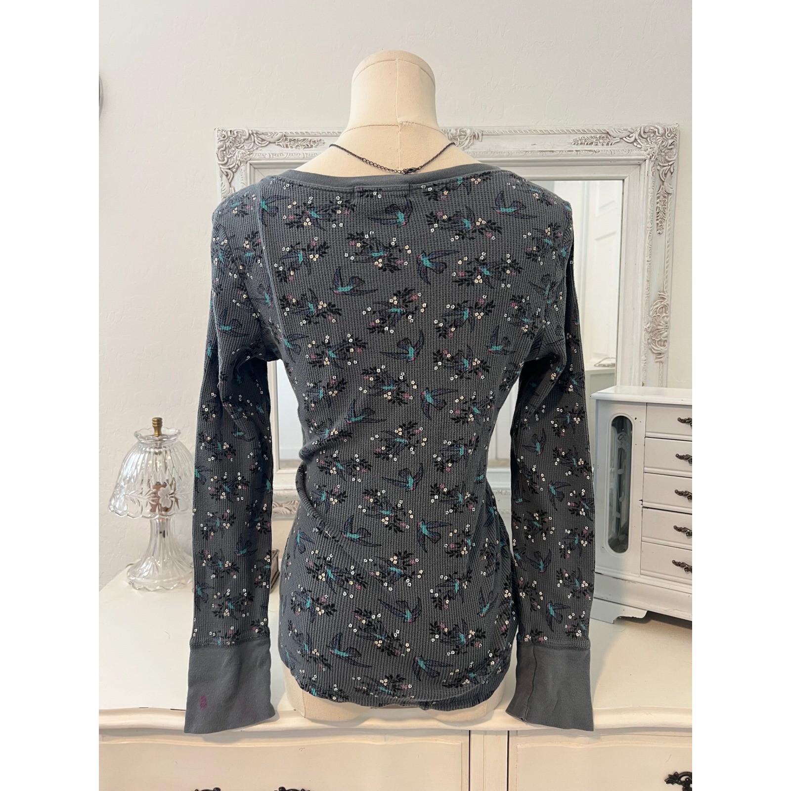 vintage floral hummingbird patterned thermal long sleeve top