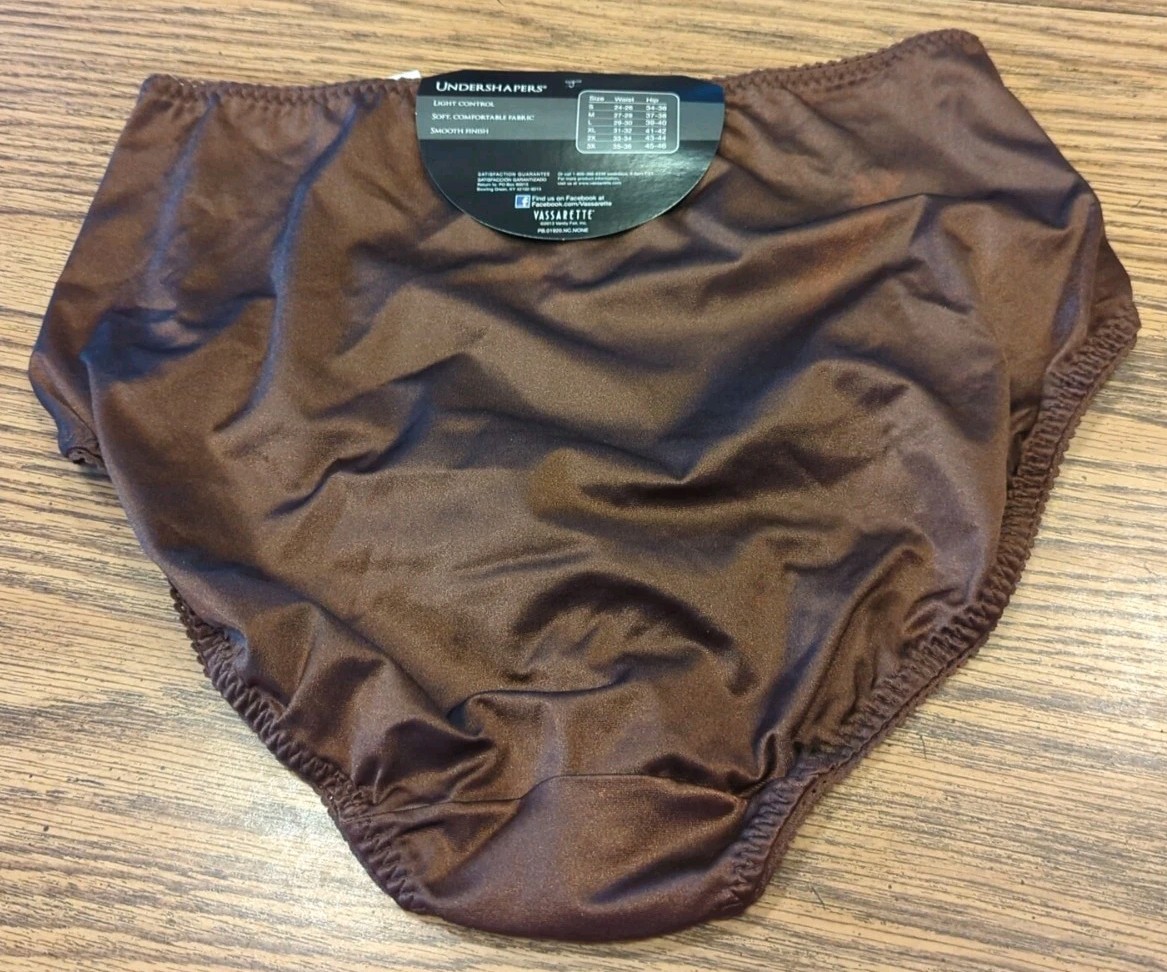 3X Vassarette Undershapers 48001 Light Control Briefs Panties Second Skin Satin