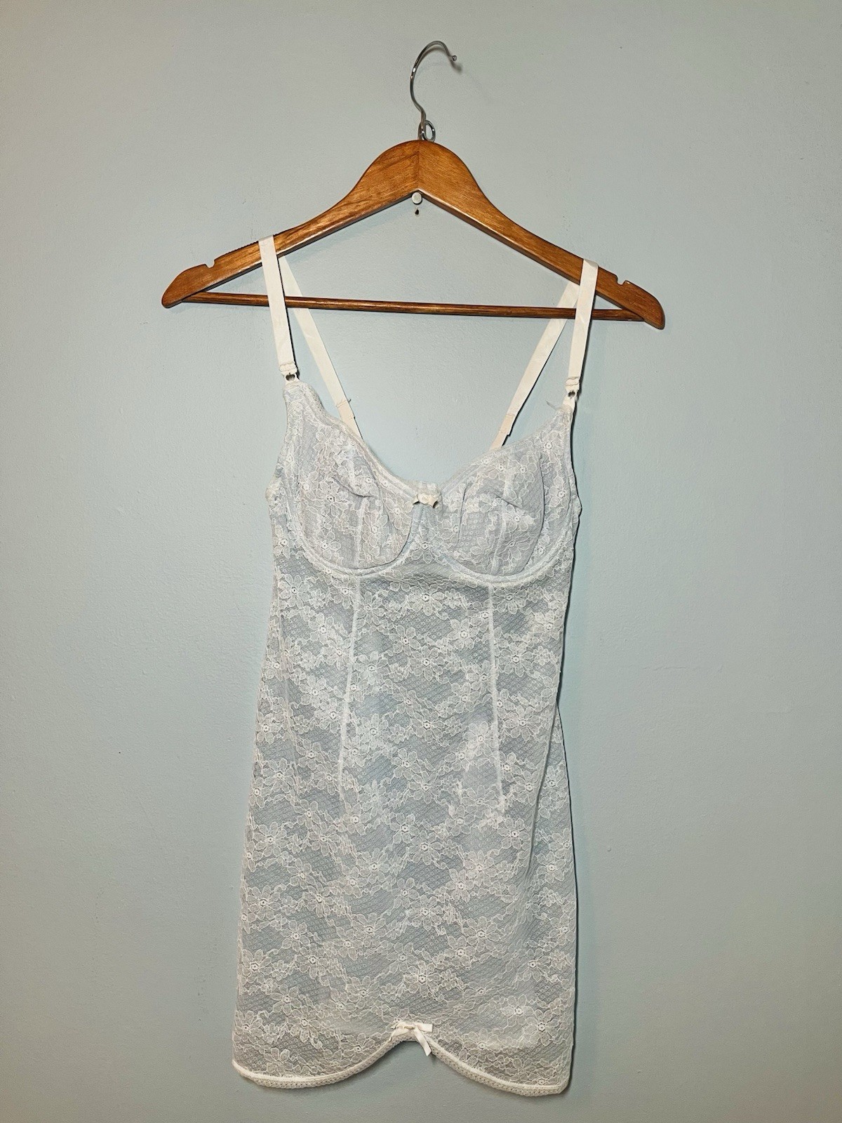 Vintage Henson Kickernick White Lace Chemise Nightgown Dainty Babydoll Small 32C