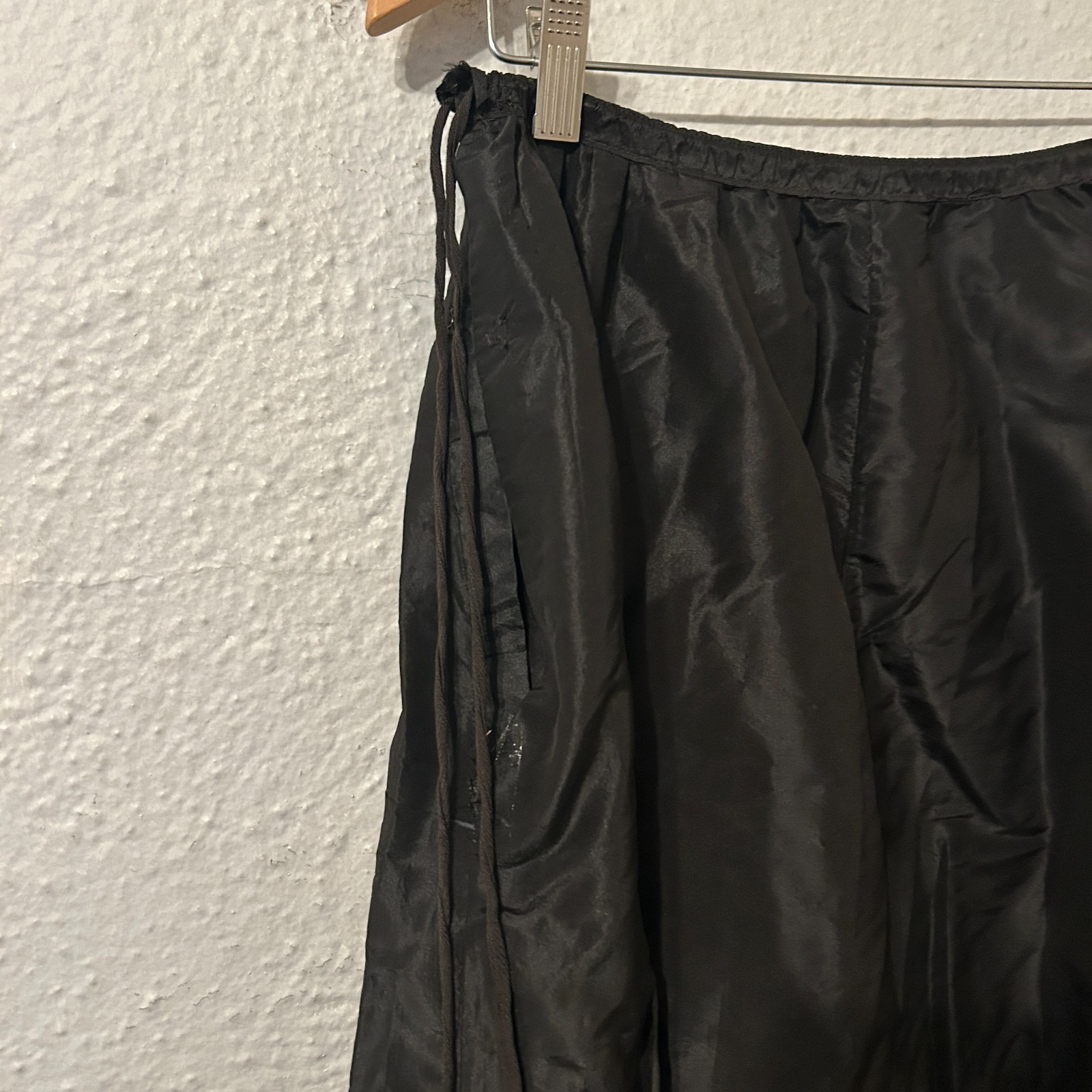 Antique 1800s Womens S/M Black Silk Taffeta Tiered Ruffle Maxi Skirt Victorian