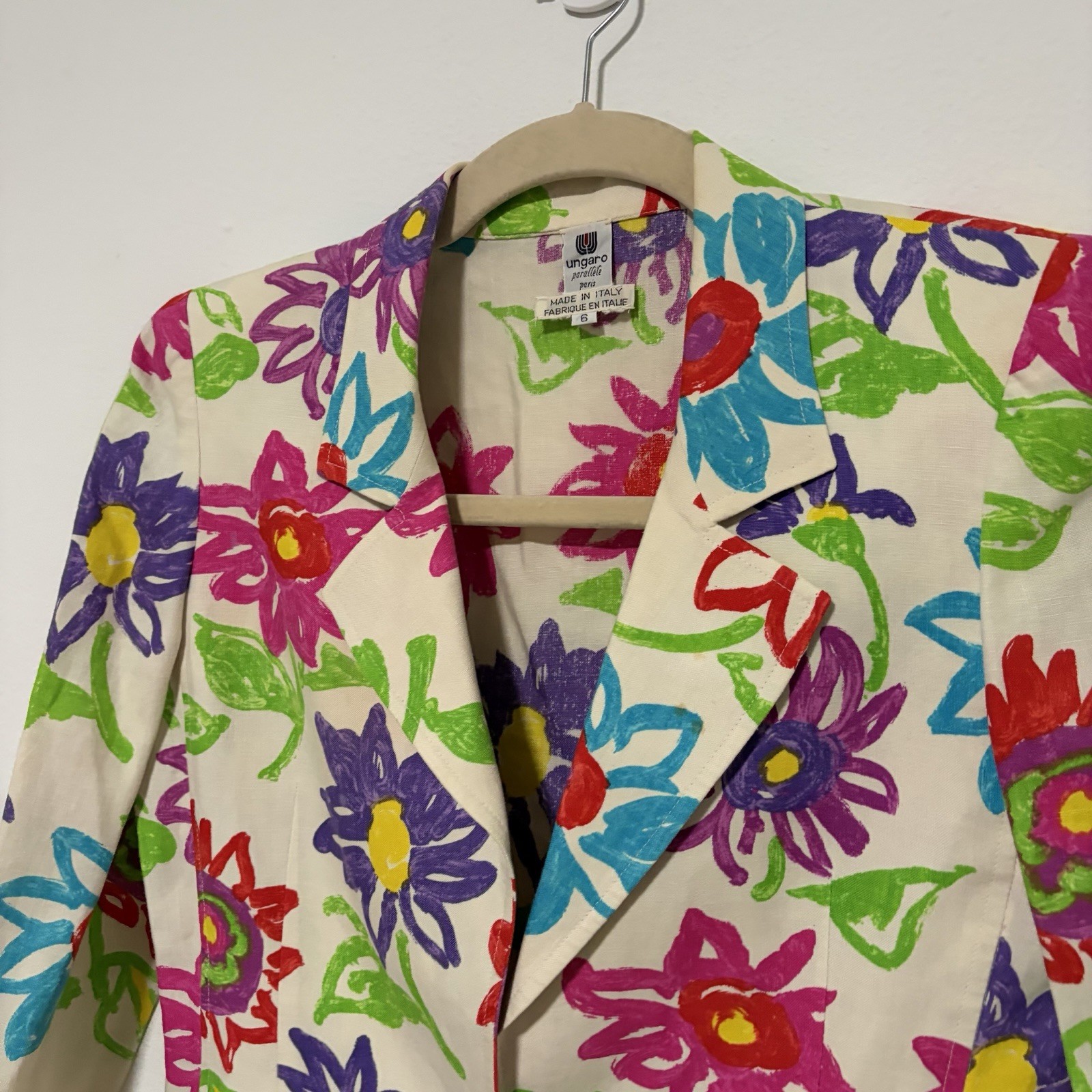 Vintage Emmanuel Ungaro Paris Linen Floral Blazer Size 6 Italy Made Cream Flower