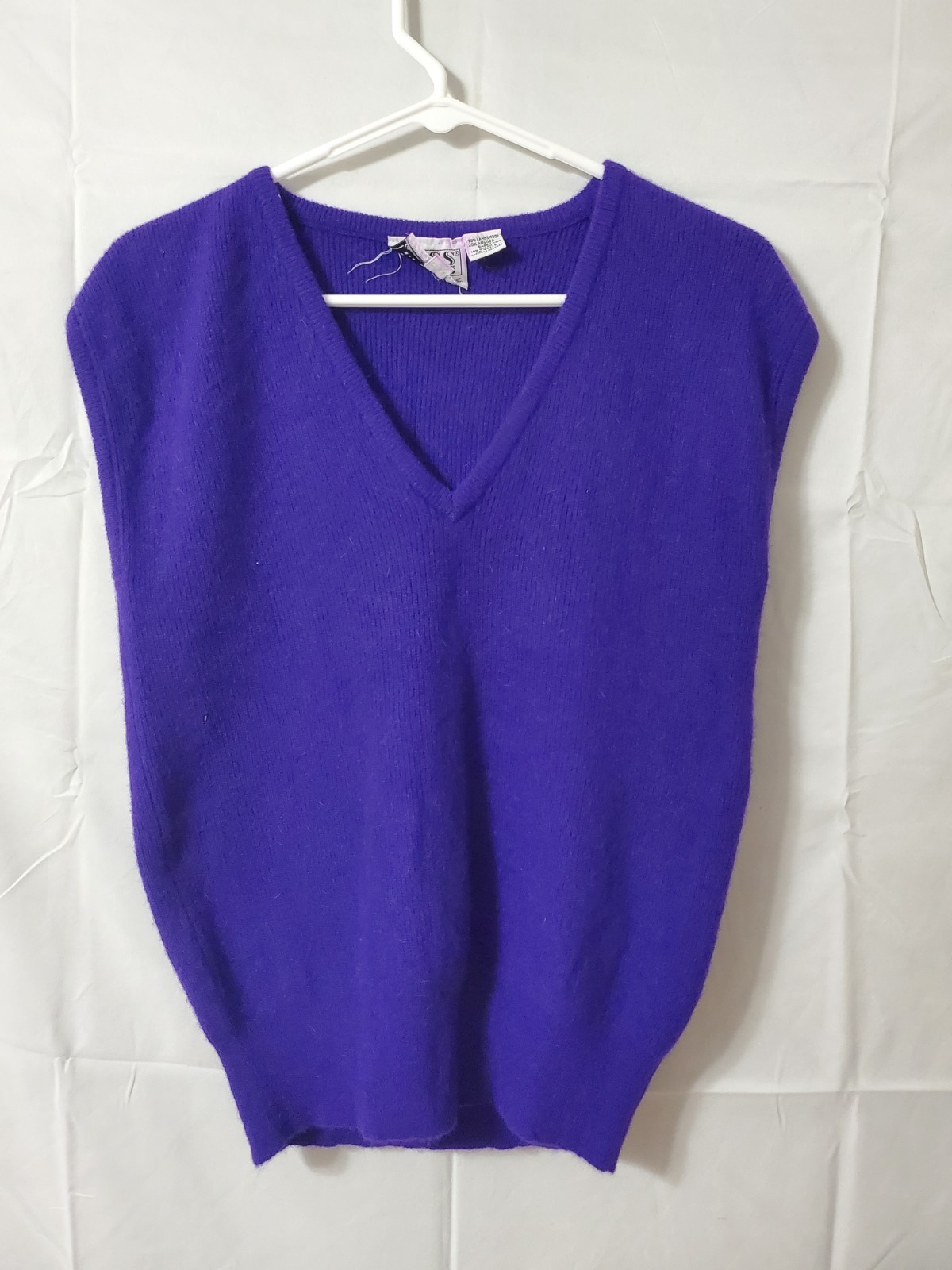 Russ Petites Vintage Lambswool Rabbit Vest Women&rsquo;s Medium Purple V Neck Pullover