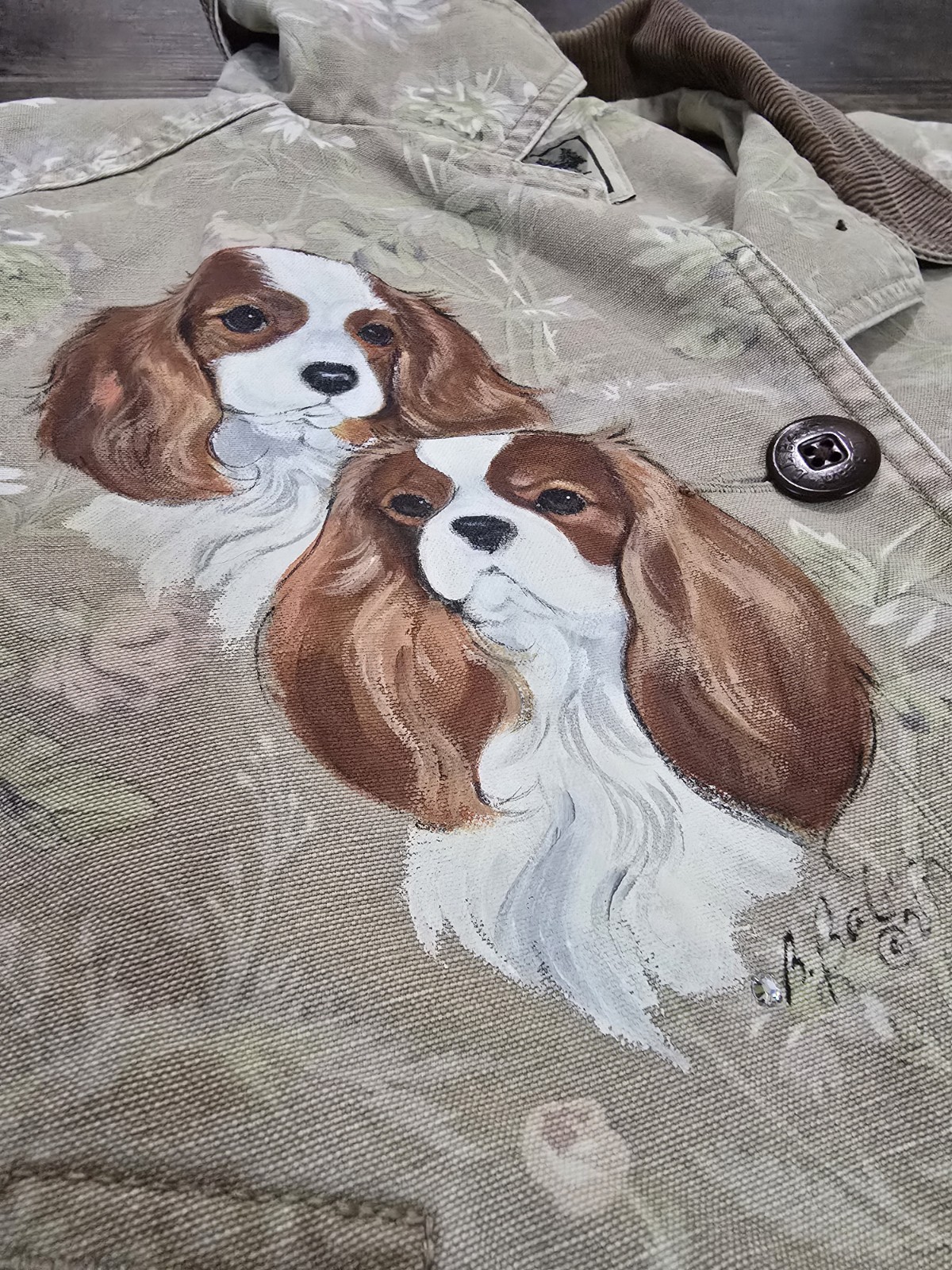 L.L. Bean chore coat jacket handpainted dogs beagles size small 0 AF T7 Carhart
