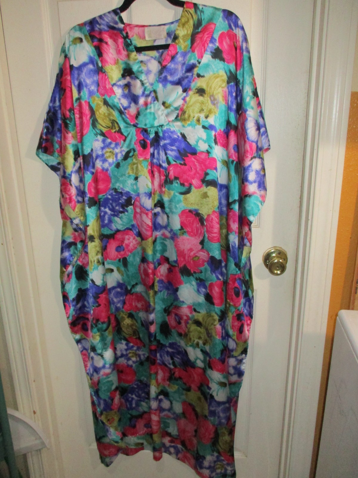Vtg Kaftan California Dynasty Floral Poly Satin Gown Muu Muu Lounge 1980s