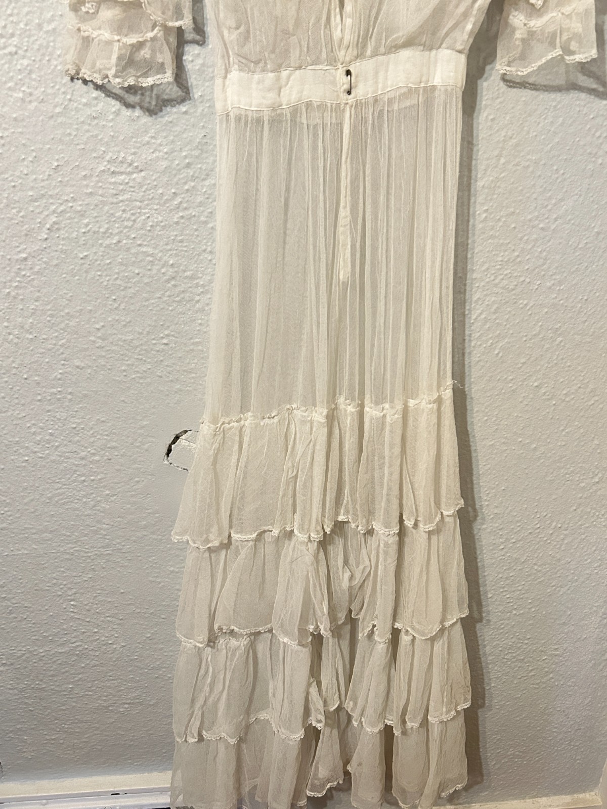 READ Edwardian Antique XXS Net Lace Gown Tea Lawn Dress Tiered Skirt Wedding