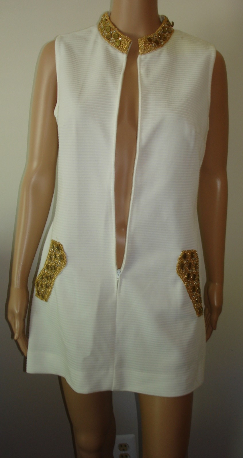 Vtg Cabot Mini Dress Rhinestone Collar & Faux Pocket Details Textured Polyester