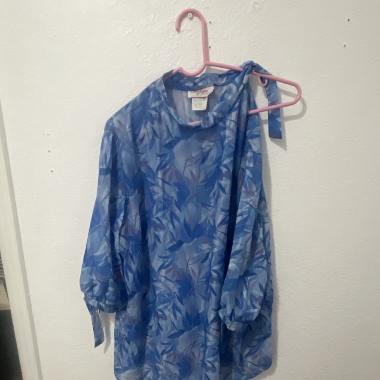 Amy Lynn of California Blue Purple 100% Polyester Top Style 3013