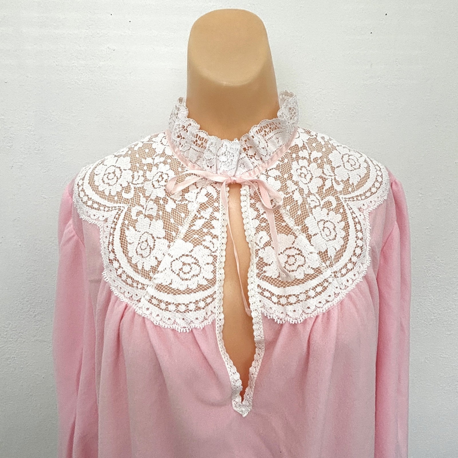 Bert Yelin for Iris Womens Vintage Cottagecore Nightgown Large Feminine Modest