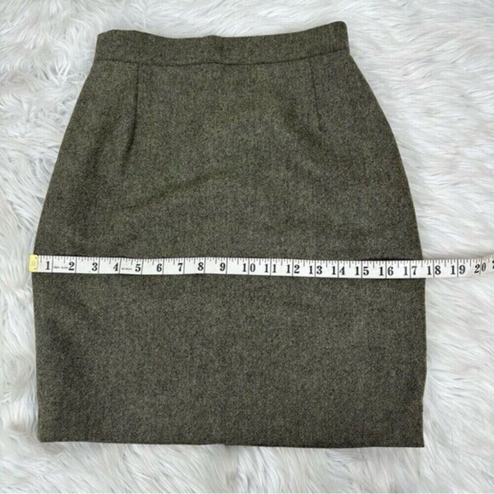 Fendi Olive Green 100% Virgin Wool Pencil Skirt Made in Italy Size FR 38/ US 25