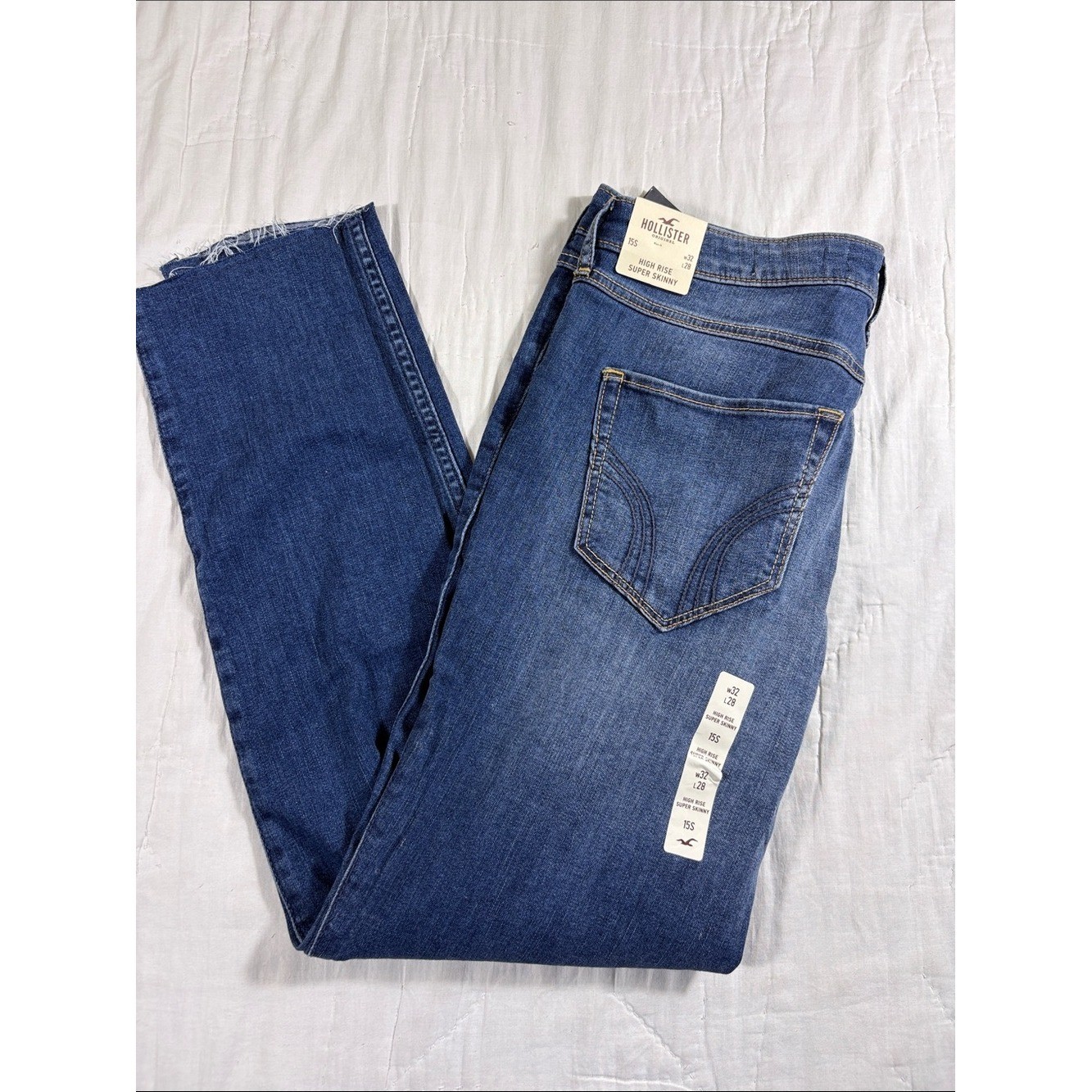 Hollister Women High Rise Super Skinny Distressed Ripped Jeans Size 15S NWT