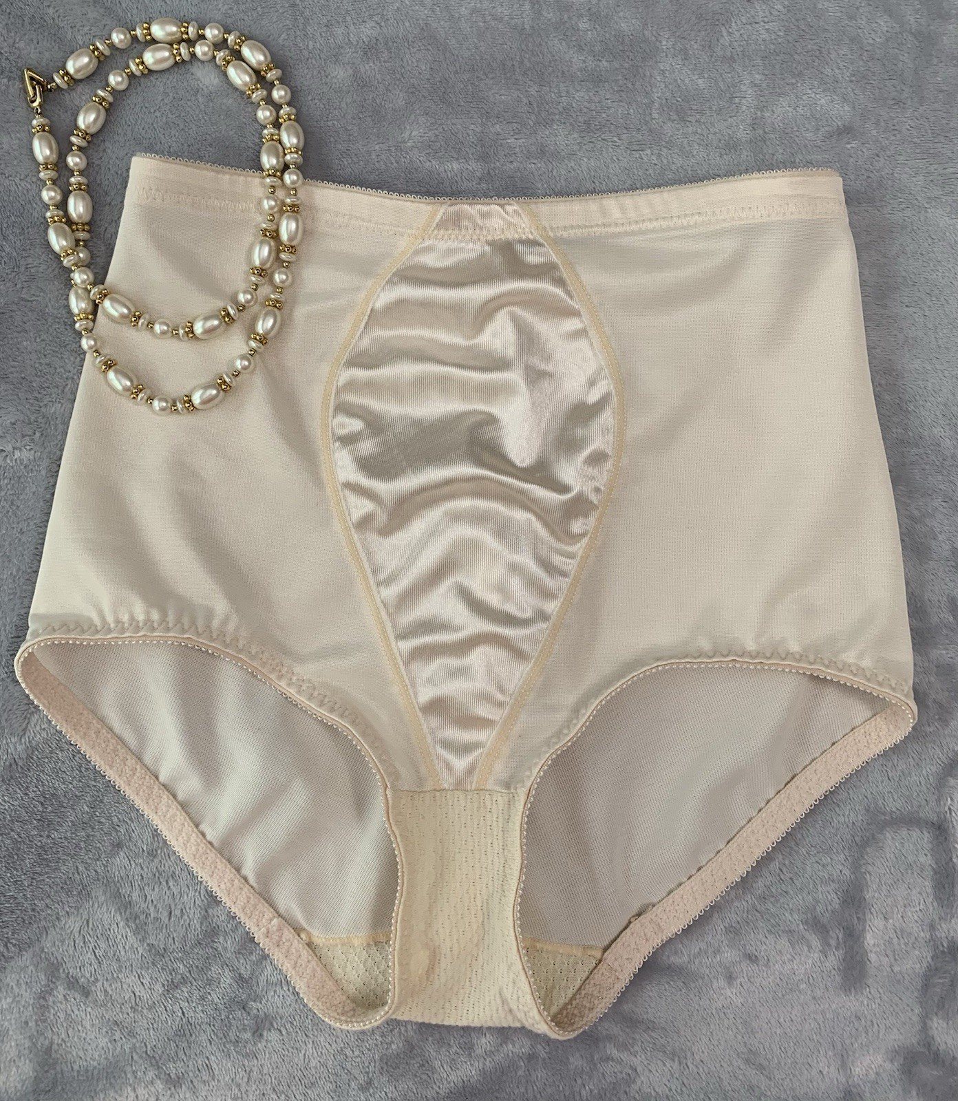 VTG SATIN SECOND SKINS CUPID NIP TUCK GENTLE PANTIES GIRDLE XL NEW