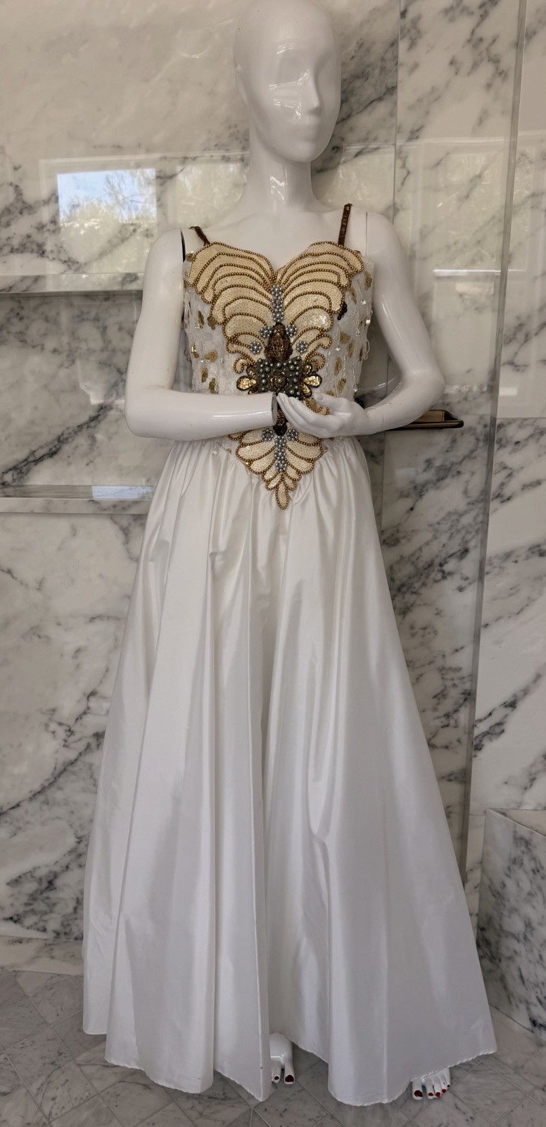 Vintage Alyce Designs White & Gold Beaded Sequin Formal Prom Gown Dress Size 4