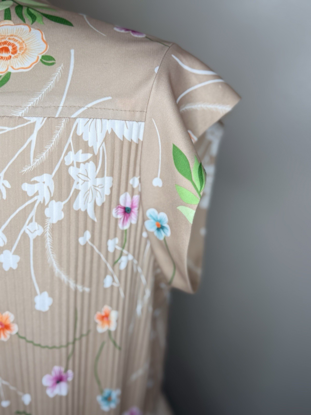 VTG 70s Spring Floral Dress Sz 8/10 Med Retro Pretty Feminine Cap Sleeves CUTE!