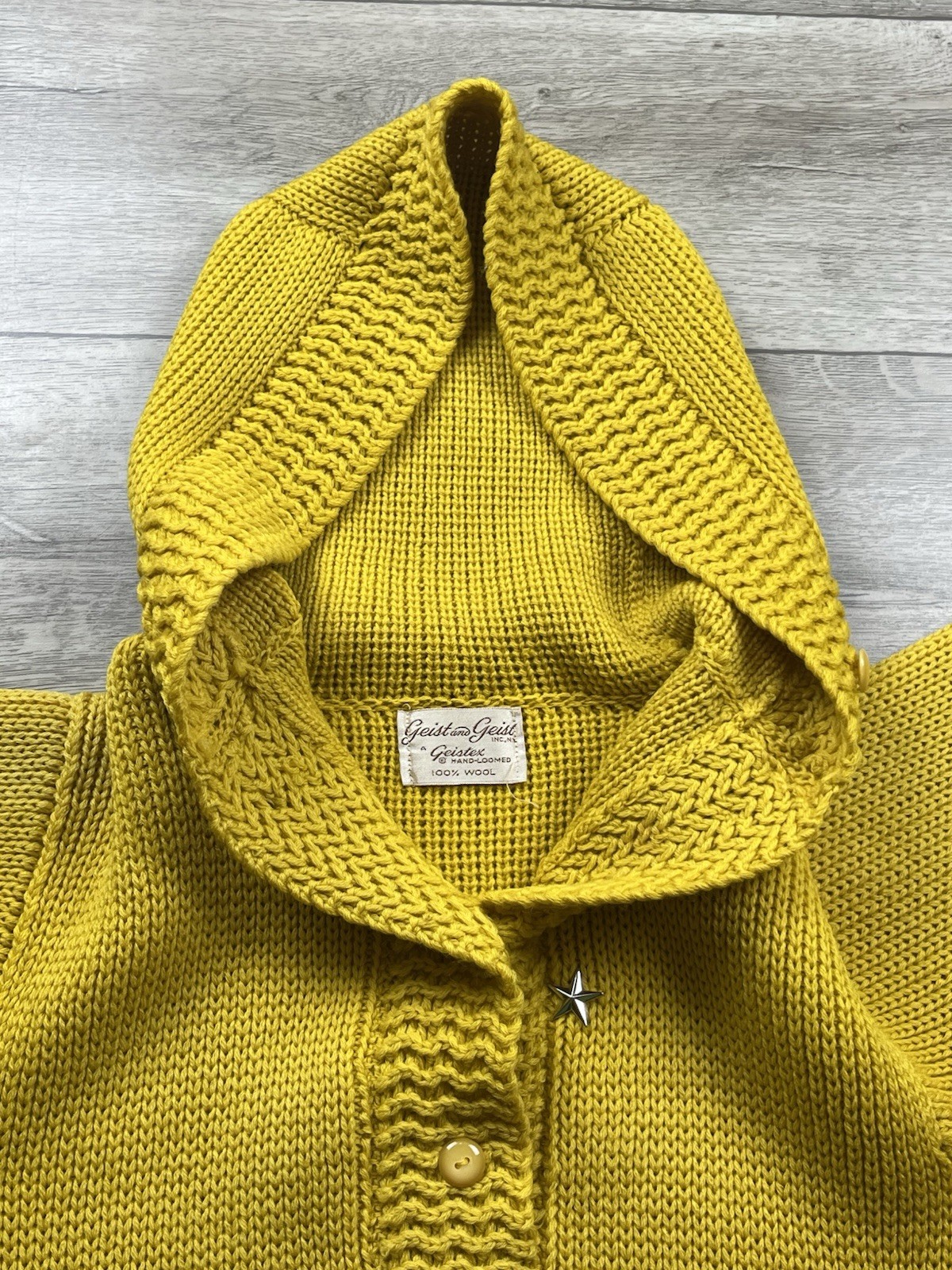 True Vintage 40s Knit Wool Geistex Geist & Geist NY USA Cardigan Sweater 1940s