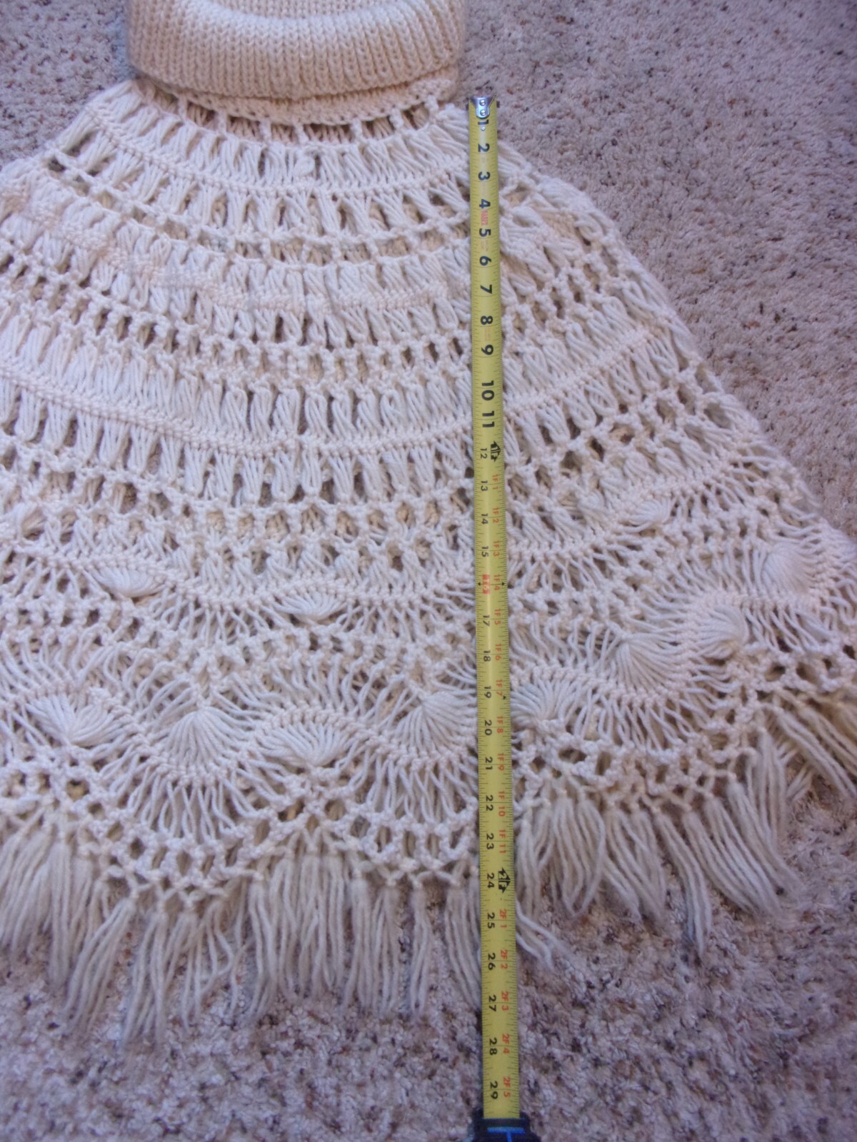 Vintage Handmade Pullover Turtleneck Crochet Poncho Shawl~Fringe~Oatmeal~EUC