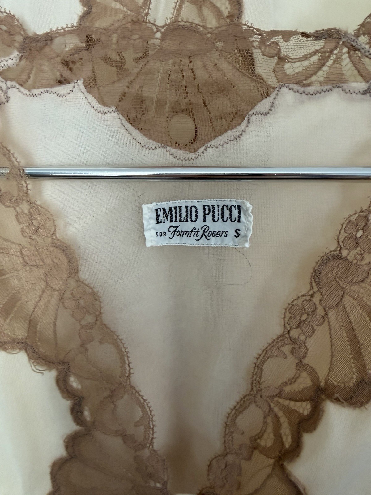 EMILIO PUCCI FORMFIT ROGERS Nightgown SET! Small. See Pictures For “flaws”.