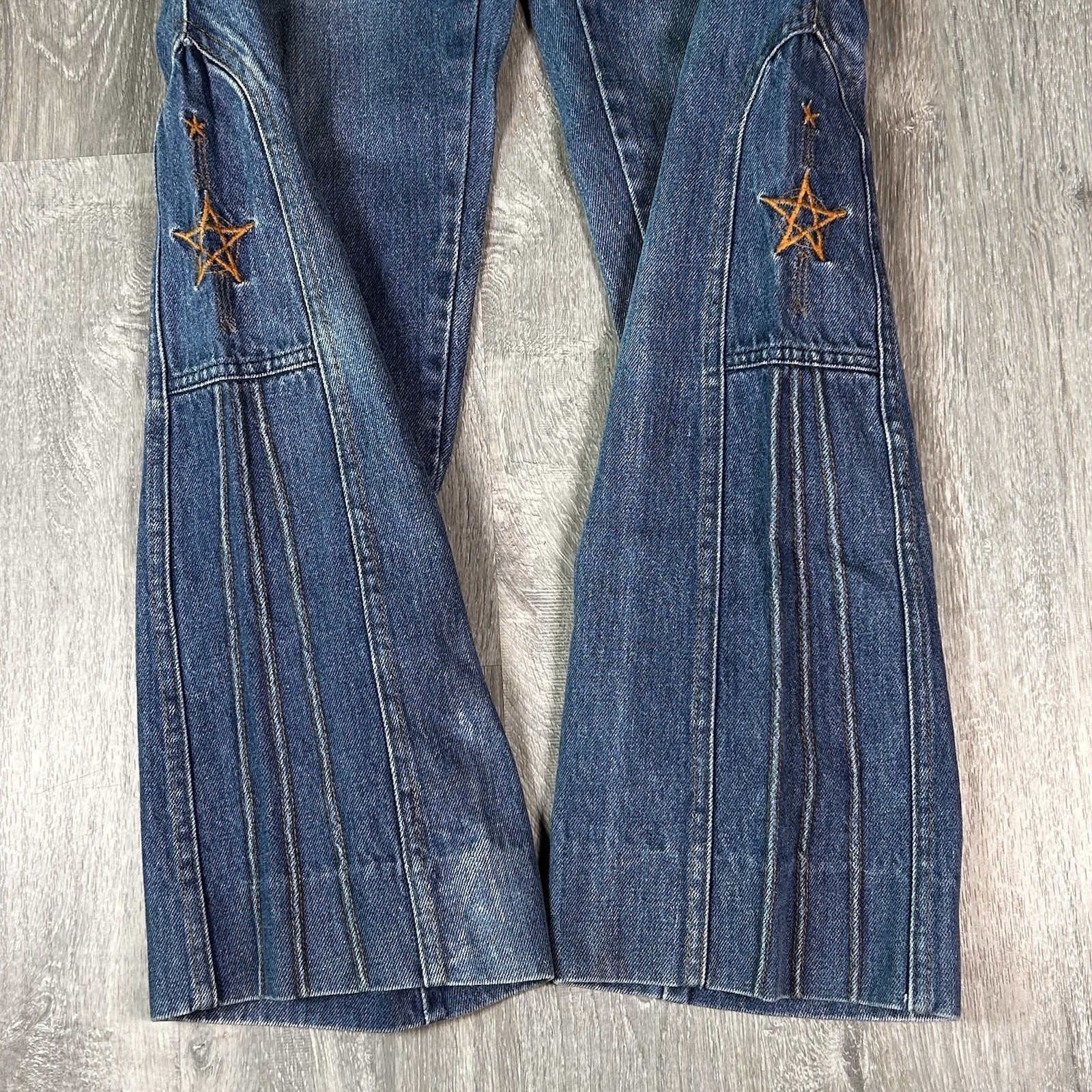 Vintage Women’s Jeans 33×29 Wide Leg Flare Embroidered Denim Western Boot Cut