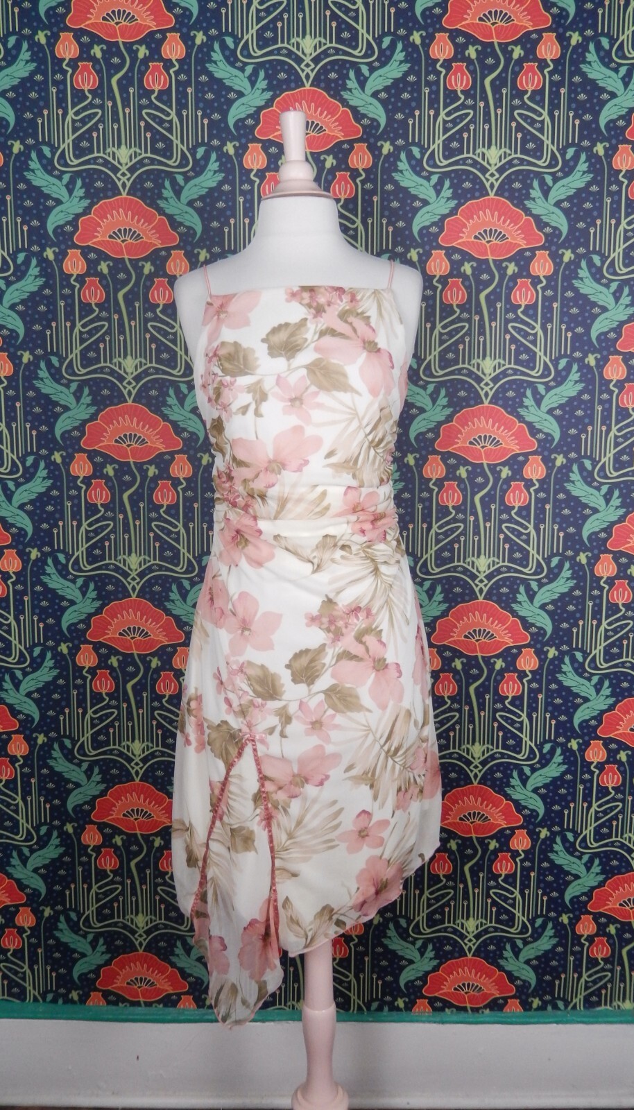 Vintage 90&rsquo;s Y2K Ivory Pink Floral Asymmetrical Romantic Pointy Hem Slip Dress
