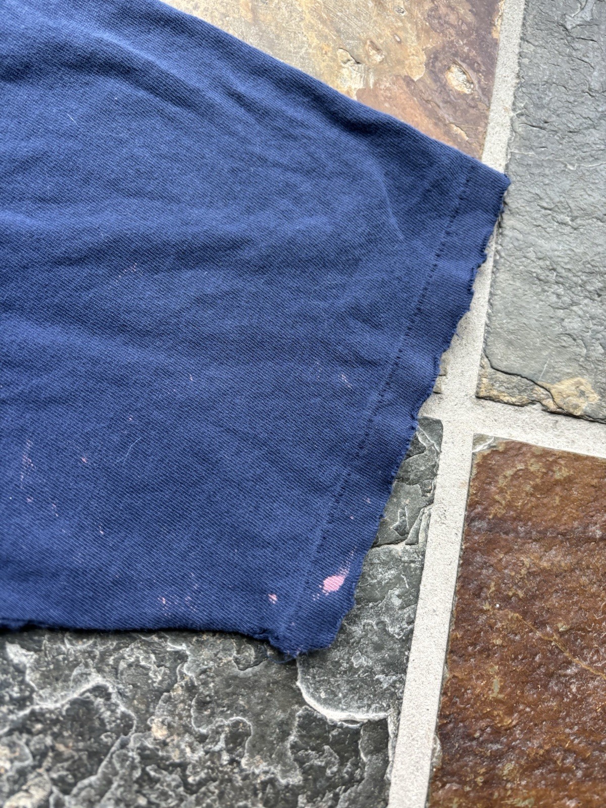 VTG 1996 Thrashed Rare HELLO KITTY Tee.single Stitch.m/L. Made USA.unisex