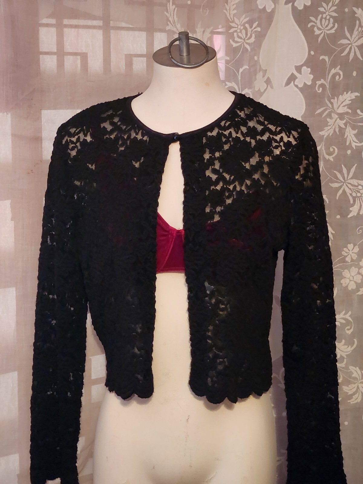 Dress Barn Lace Shrug Bolero Cardigan Black Sheer Scalloped Sexy Small Y2K VTG