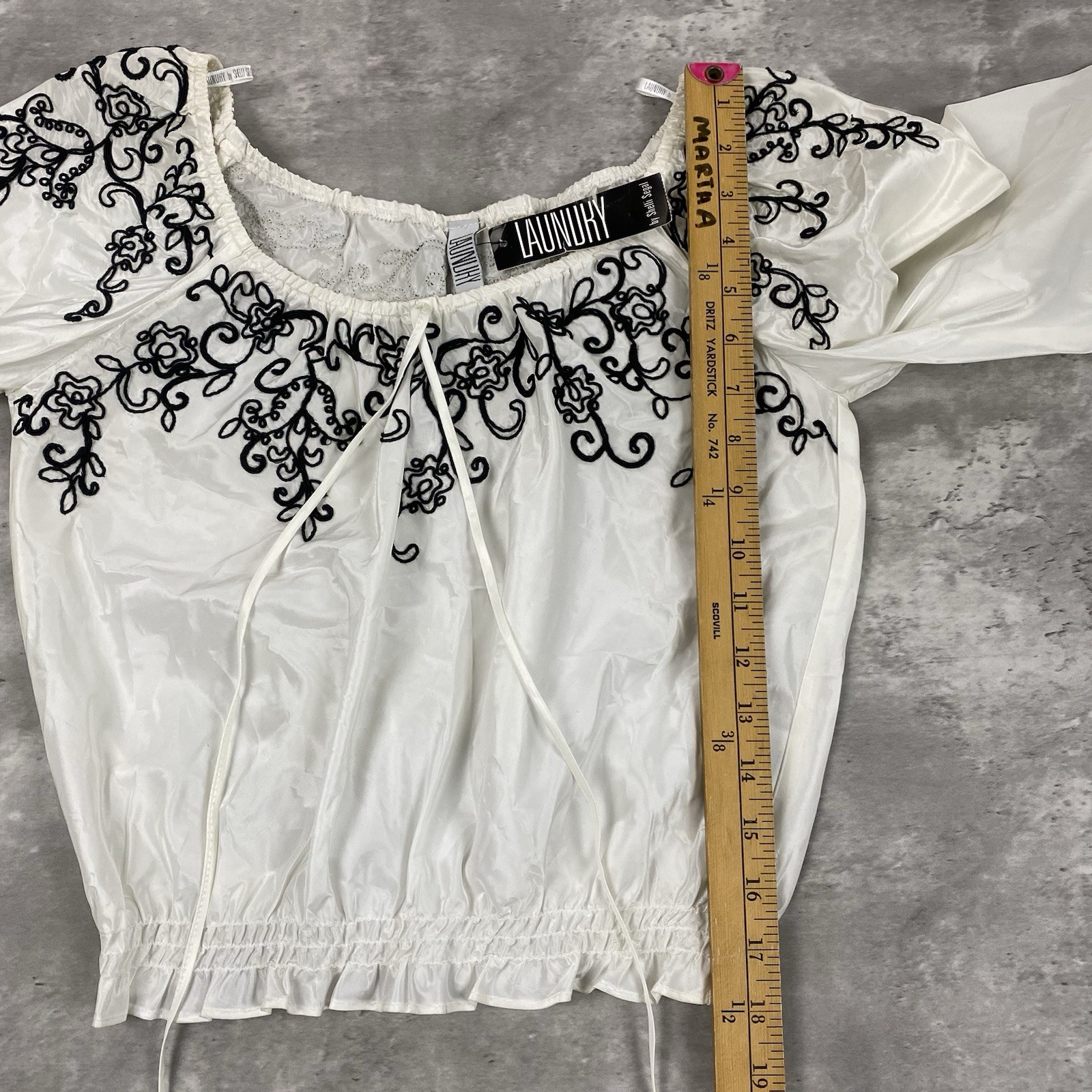 vintage 90s LAUNDRY by SHELLI SEGAL long sleeve top blouse crop top acetate