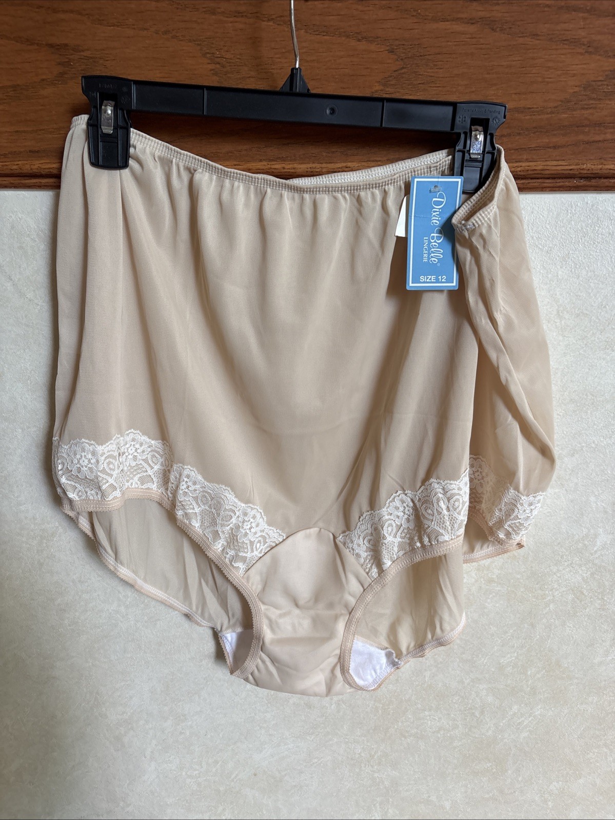Vintage nwt Dixie Belle tan granny Panties White Lace Detail Style 01232 Size 12