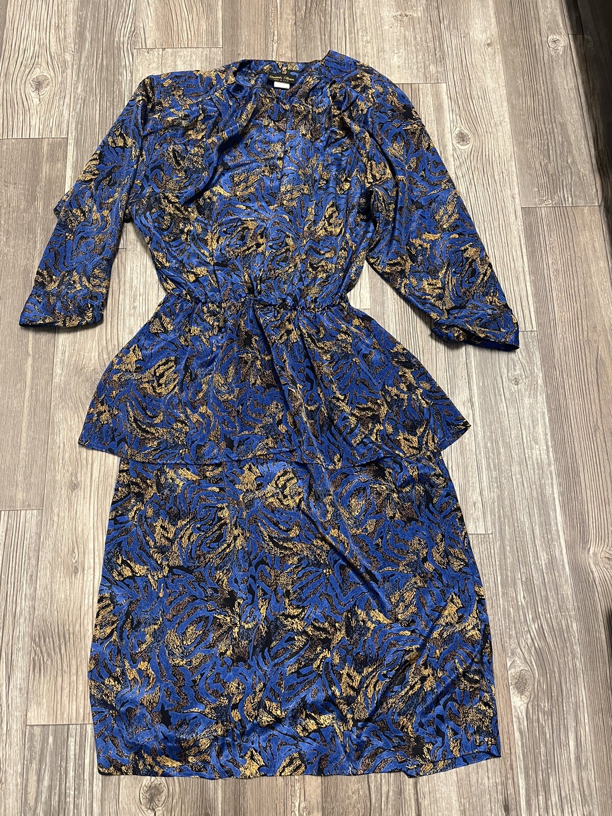 Size 14 Stuart alan vintage dress With shoulder pads 80’ 90’ 100% polyester